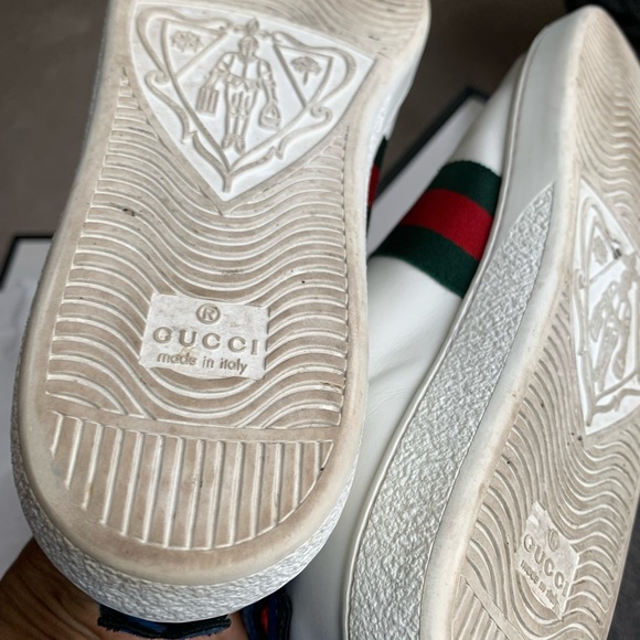 Gucci ladies sneakees 37.5 - Picture 5 of 7